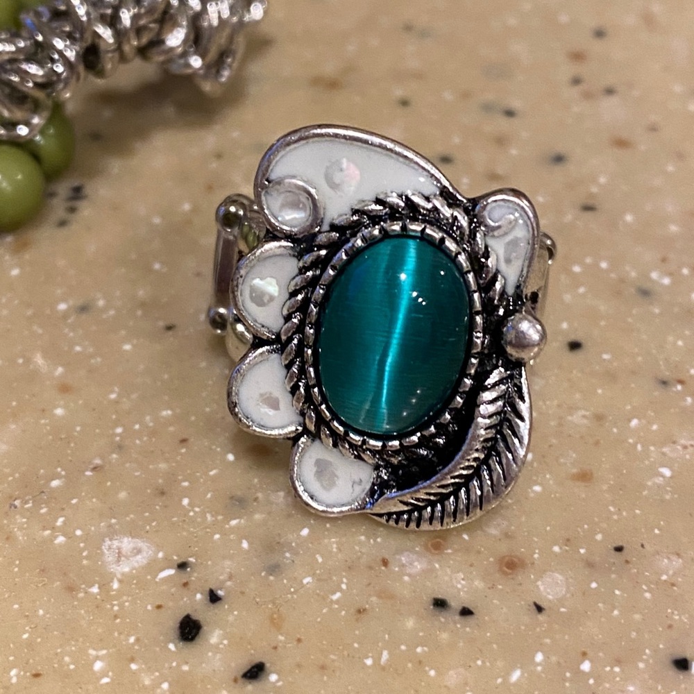 Green jewelry